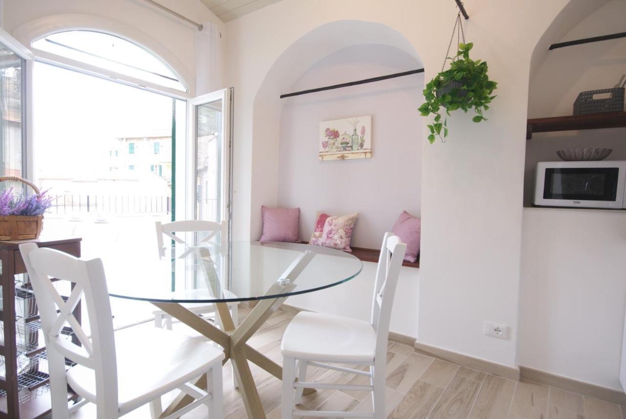 Casa Di Luigi Ed Ernestina Apartman Dolcedo Kültér fotó